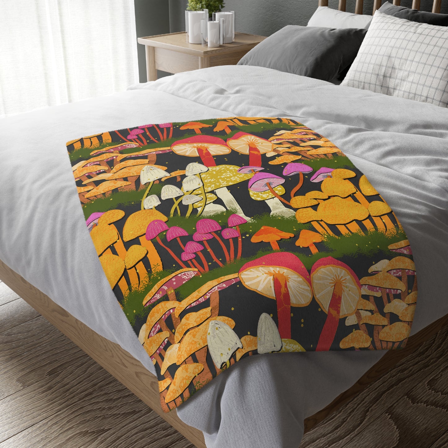 Many Many Mushrooms Velveteen Microfiber Blanket (Two-sided print)