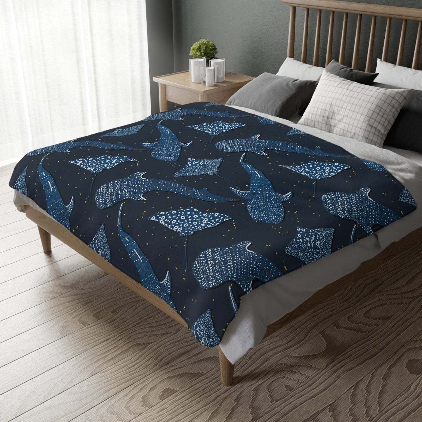 Sharks & Rays Velveteen Microfiber Blanket (Two-sided print)